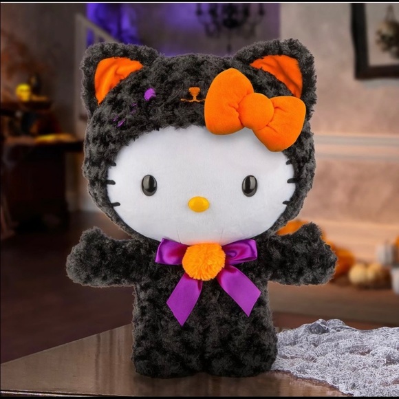 Hello Kitty Other Hello Kitty Halloween Greeter Poshmark